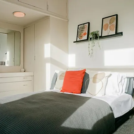 Stylish & Cozy, Steps To Bae, Double Beds, Pkg Tatil Evi